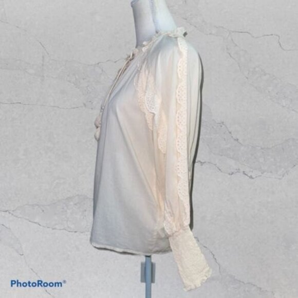 NWT- Zara women’s Ruffle/Eyelet Long Sleeve Size Small, Peach, Tassel Tie - Picture 4 of 8